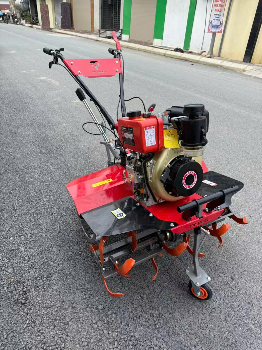 MÁY XỚI ĐẤT 2 CẦU TTPRO – ĐỘNG CƠ DẦU KAMA 178F